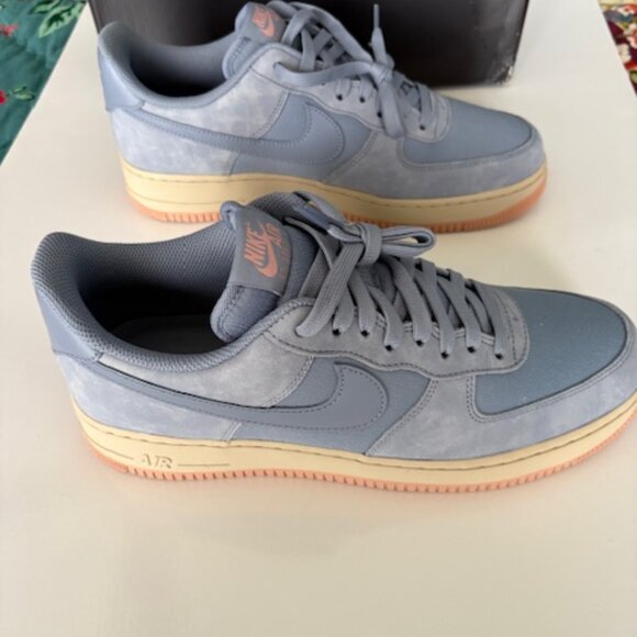 NWT Nike Air Force 1 \'07 LX sneakers main image 6